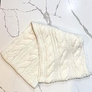NEOSAN Women's Cream Acrylic Chunky Ribbed Cable Knit Winter Infinity Scarf OS
